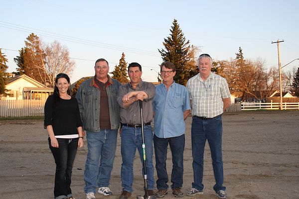 Front: Mayor Bruce Snape Back (L-R): Darren Drader, Shannyn Creary, Tony Steidel, Wayne Dahl (Deputy Mayor)